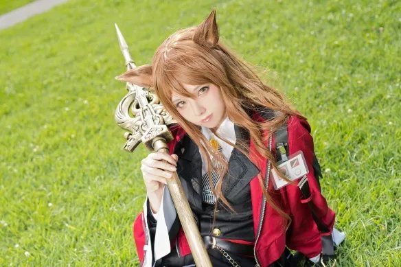 清纯又诱惑的黑丝大白腿 11区Coserてんうみ美图赏