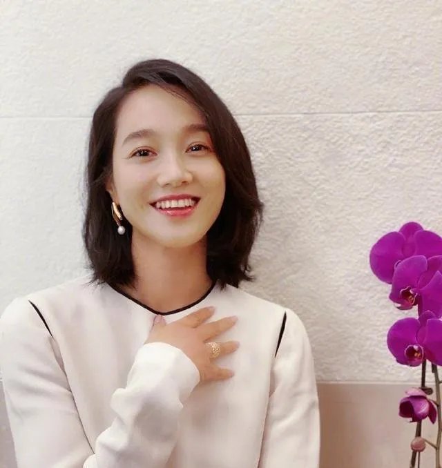 如何看待朱丹又出主持事故叫错马思纯名字？