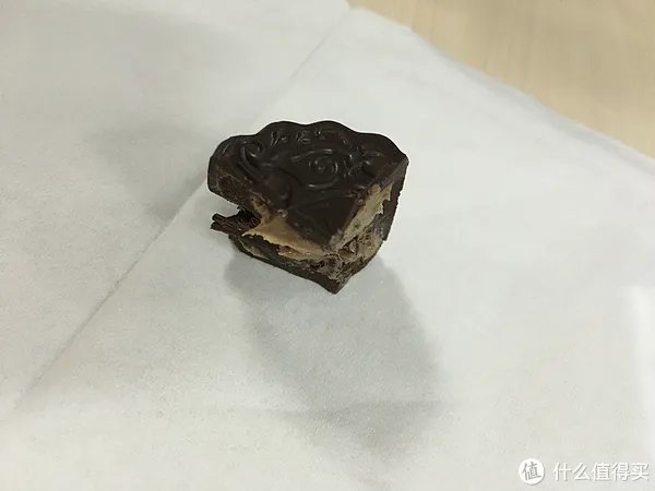 我为什么要买一盒巧克力月饼-轻众测 德芙 巧月 月饼礼盒测评报告