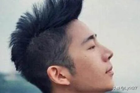 成熟男生短发发型?