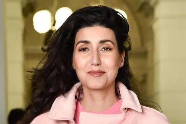 本拉登侄女居然发声支持特朗普,为何会出现这种状况?