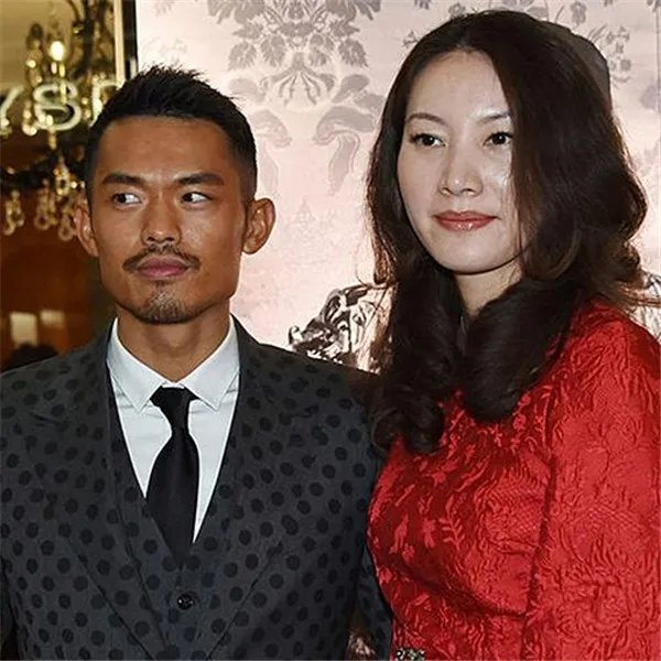 林丹和谢杏芳离婚了吗 原来两人婚姻早已名存实亡