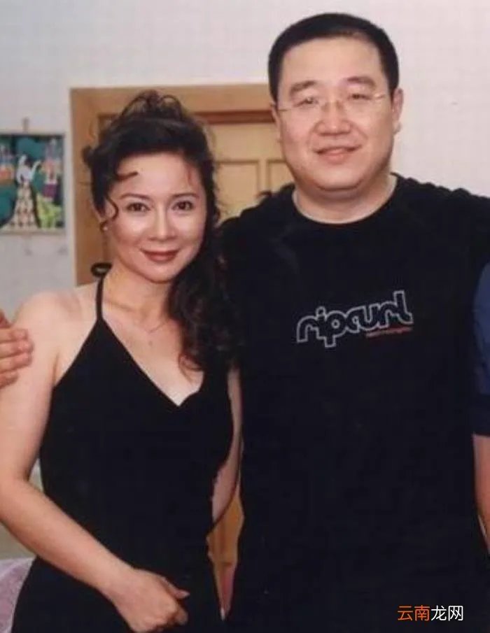 他是蔡明的神秘老公 蔡明老公照片