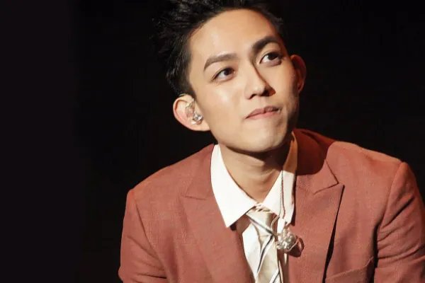 台湾第1届超级星光大道冠军