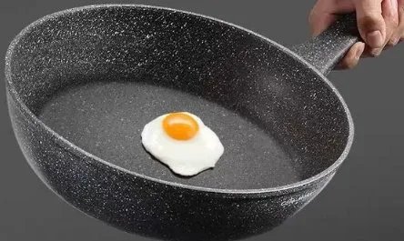 Calphalon和简单的Calphalon炊具有什么区别?