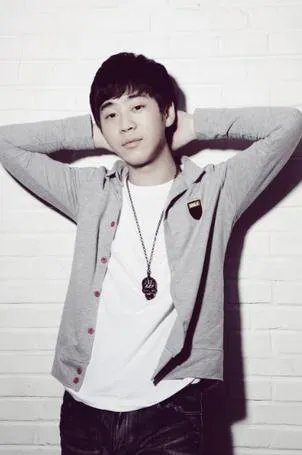 网络歌手乔洋的照片 盘点新生代音乐才子的作品有哪些