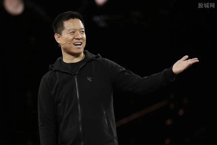 贾跃亭被限制消费 贾跃亭可能永远回不了国了