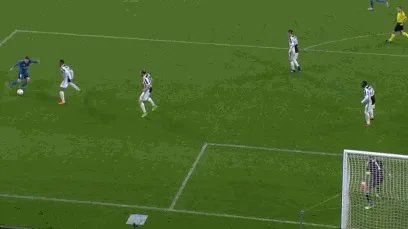 尤文0：3皇马，C罗梅开二度，他的欧冠进球记录还能延续多久？