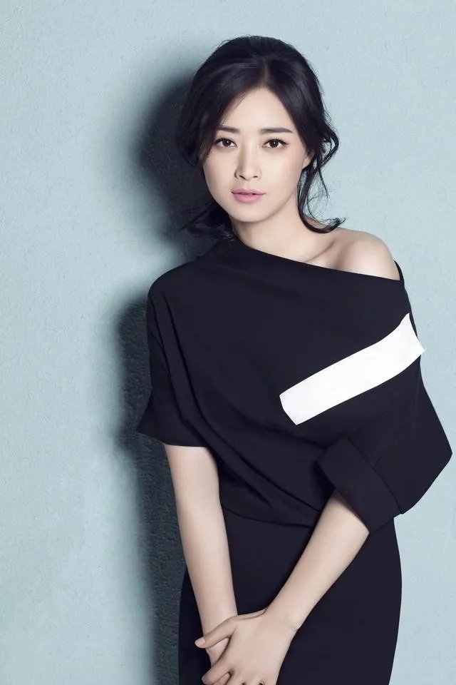 范冰冰、蒋欣、白百何体重最轻的是蒋欣，为什么她有点显胖？