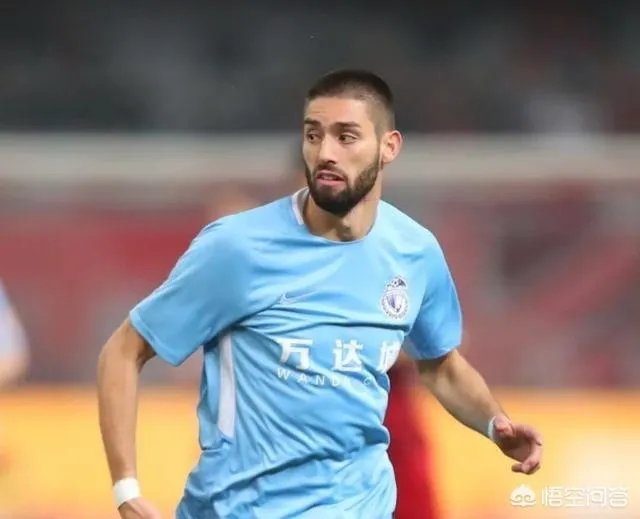 中超首轮，大连一方被上海上港8-0狂胜，昔日王者大连足球到底怎么了？