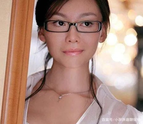 巩新亮朗朗分手原因