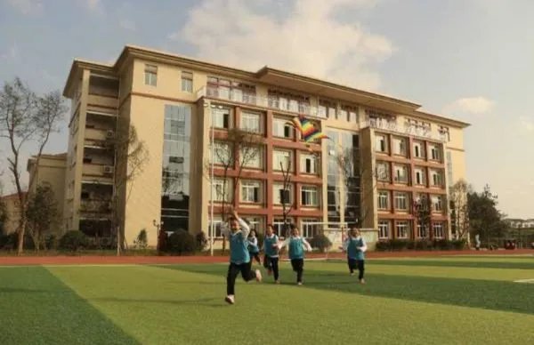 江苏徐州全市暂停线下教学,停止线下教学的原因是什么?