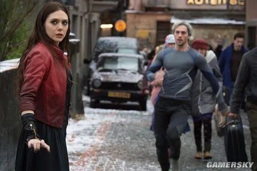 《复仇者联盟2：奥创纪元》30大隐藏彩蛋 黑寡妇竟是女雷神