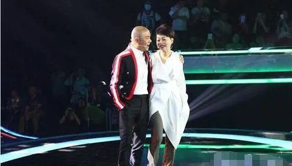 香港演员刘玉翠男朋友惊人 没想到竟然是他!