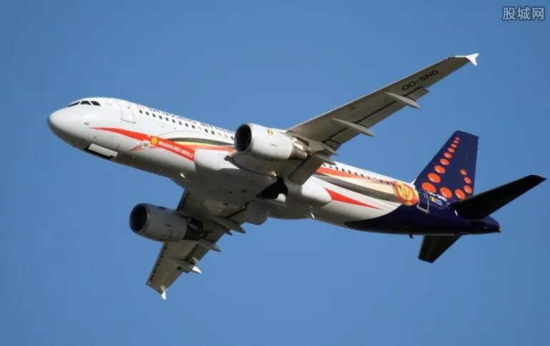 国航回应乘客霸座 飞机延迟128分钟是真的吗？