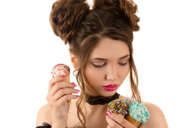 胖圆脸适合什么短发三种发型供你挑选