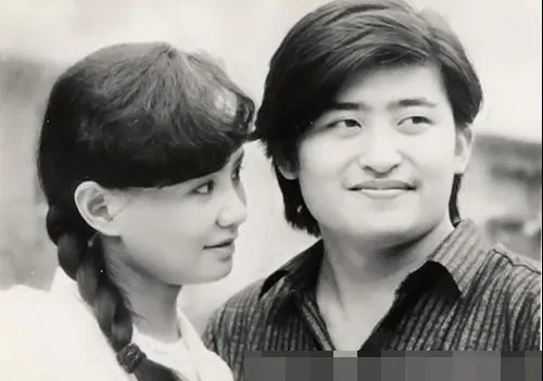 刘欢的妻子叫什么 老婆叫卢璐