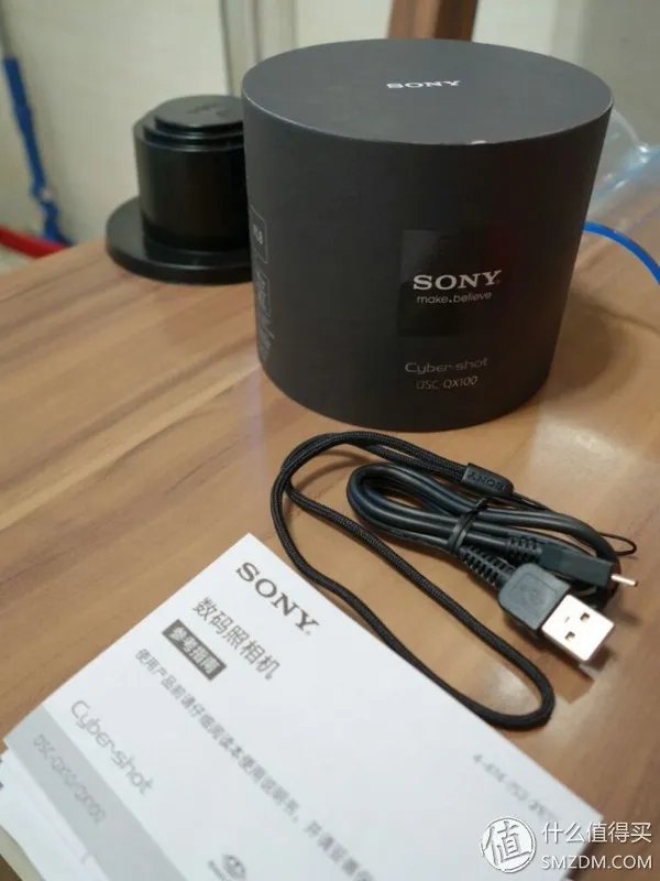 SONY 索尼 DSC-QX100 镜头式数码相机，极其有爱的新鲜玩意儿
