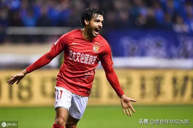 网上新闻报道高拉特已放弃巴西国籍，高拉特入籍已是板上钉钉，中国队将所向披靡吗？