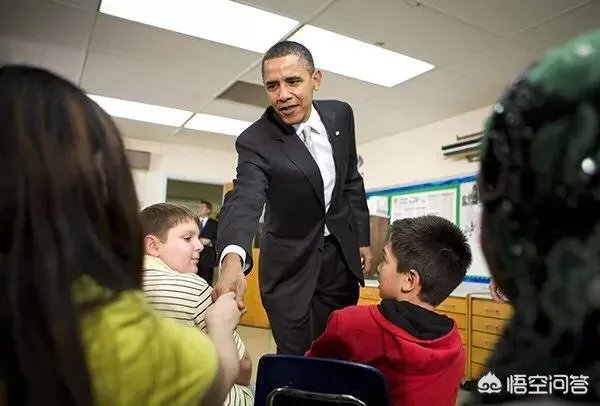 如何看待奥巴马卸任总统后,还如此受欢迎的现象?