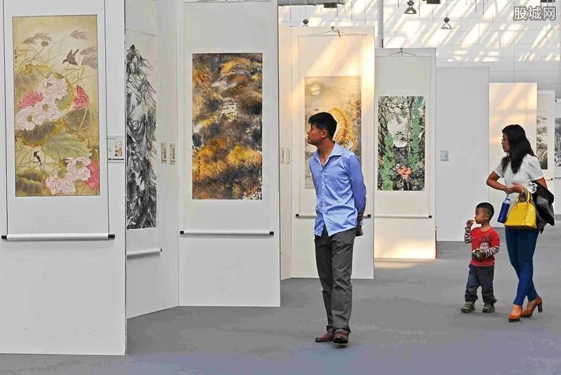 齐白石作品9.3亿 成为全球最贵的中国艺术品