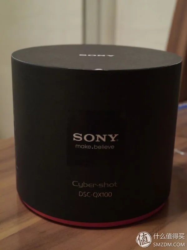 SONY 索尼 DSC-QX100 镜头式数码相机，极其有爱的新鲜玩意儿