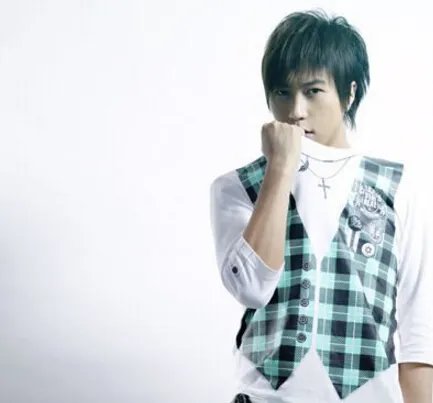 五月天阿信的女朋友是谁? 阿信为什么和蛋蛋妹分手?