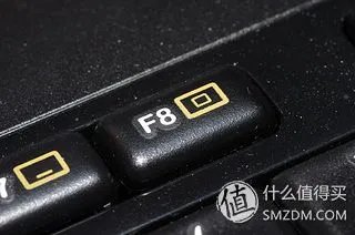 只是多了个背光？Logitech 罗技 K800与K520无线键盘全面对比