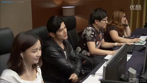 周杰伦英雄联盟直播视频