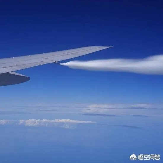 乘客突感不适,东航航班空中放油30吨备降救人,你怎么看?