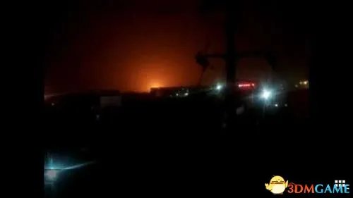 东营化工厂爆炸现场画面曝光 火光四射浓烟滚滚