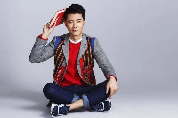 双子座男生和什么星座最配?