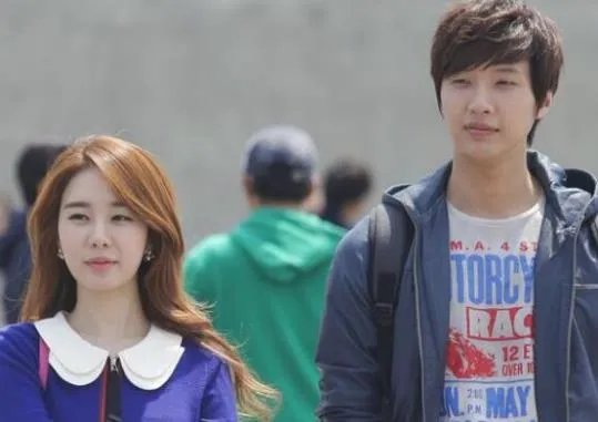 池贤宇刘仁娜分手原因,刘仁娜的真实身高