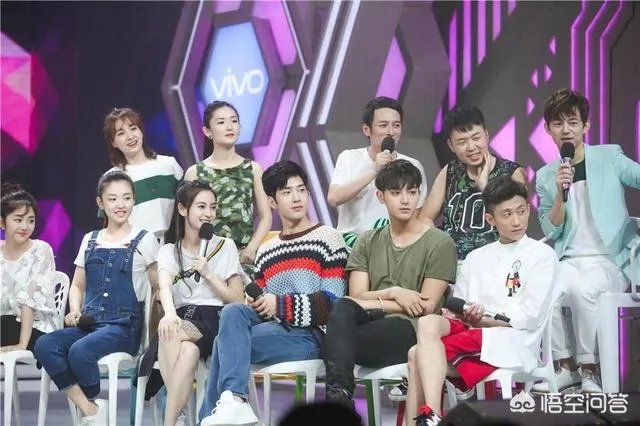 如何看待《快乐大本营》这部综艺？