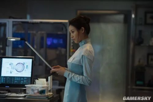 《复仇者联盟2:奥创纪元》30大隐藏彩蛋 黑寡妇竟是女雷神