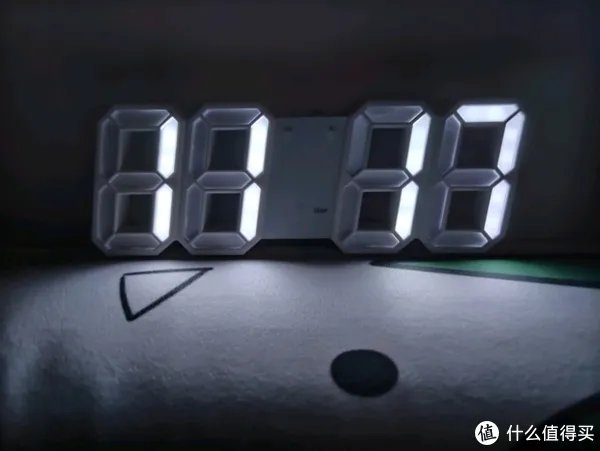 值得入手好物,简约风 LED电子时钟