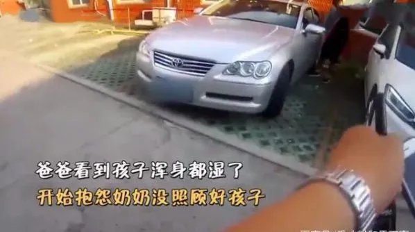 家人把孩子忘车内互相推卸责任具体情况是什么?