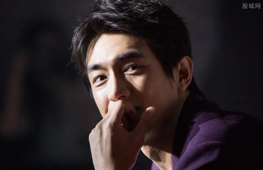 闹菇是谁 揭秘林更新曾经的女友王蓉治疗