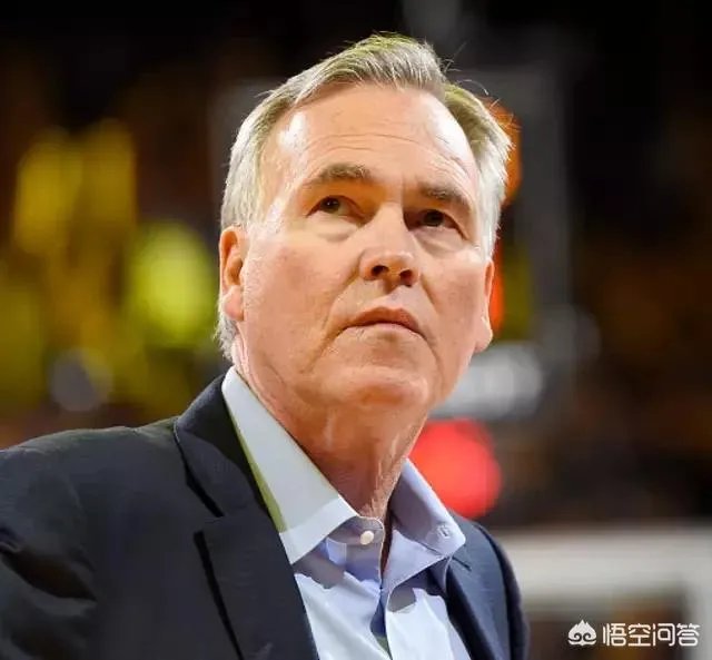 周琦发展联盟砍16分10篮板2盖帽，表现抢眼的他何时才能被德安东尼召回？