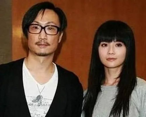 女神蔡卓妍郑中基什么时候离婚 揭秘2人昔日婚姻破裂的内幕