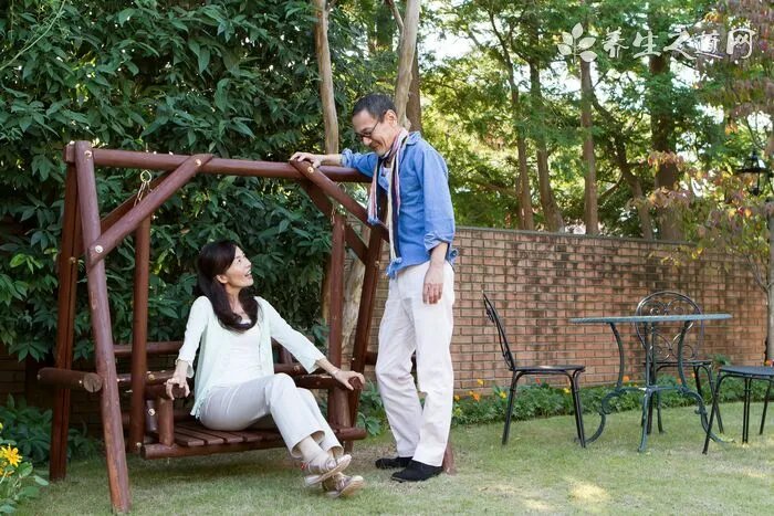 死性不改 婚后依旧有颗撩骚心的星座男