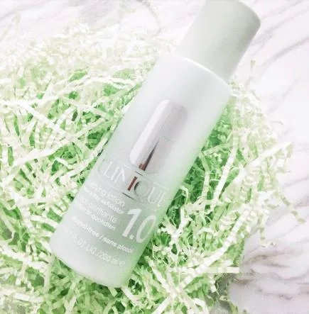 倩碧化妆水能每天都用吗？