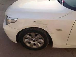 株洲一外卖车蹭车后扬长而去，这算不算是肇事逃逸？