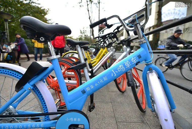 小鸣单车拖欠押金 小鸣单车押金退不了怎么办？