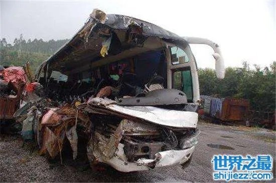 中国最大的车祸有哪些？四川9.13车祸死亡人数最多 