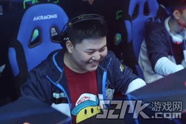 LPL第五周WE对IG现场LOL精彩图片集锦