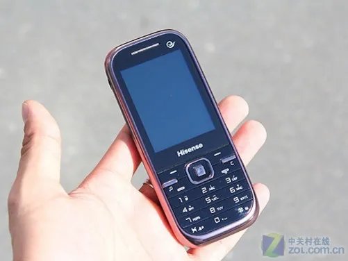 轻巧微薄上网达人 天翼定制海信E350评测