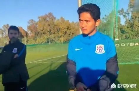 官方：申花签下加蓬国脚，其母亲是浙江人，已恢复中国籍可战中超，你怎么看？