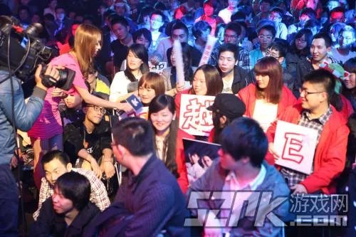 LPL第五周WE对IG现场LOL精彩图片集锦