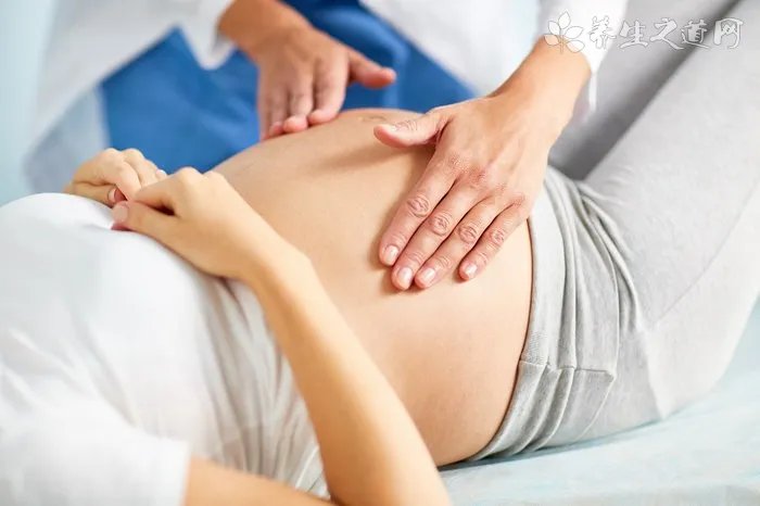 如何急救进入假死状态的人